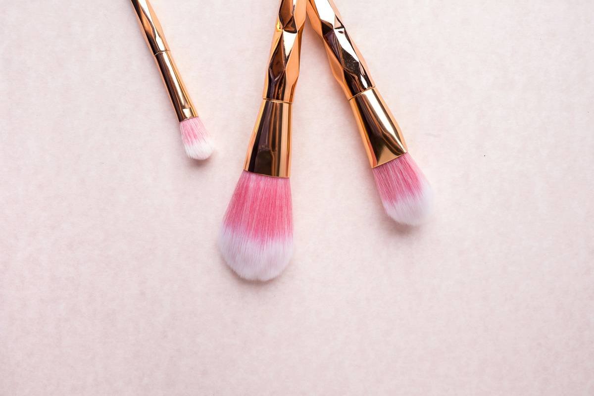 The Ultimate Guide to Waterproof Eyebrow Gel That Actually Survives Sweat, Rain, and Tears