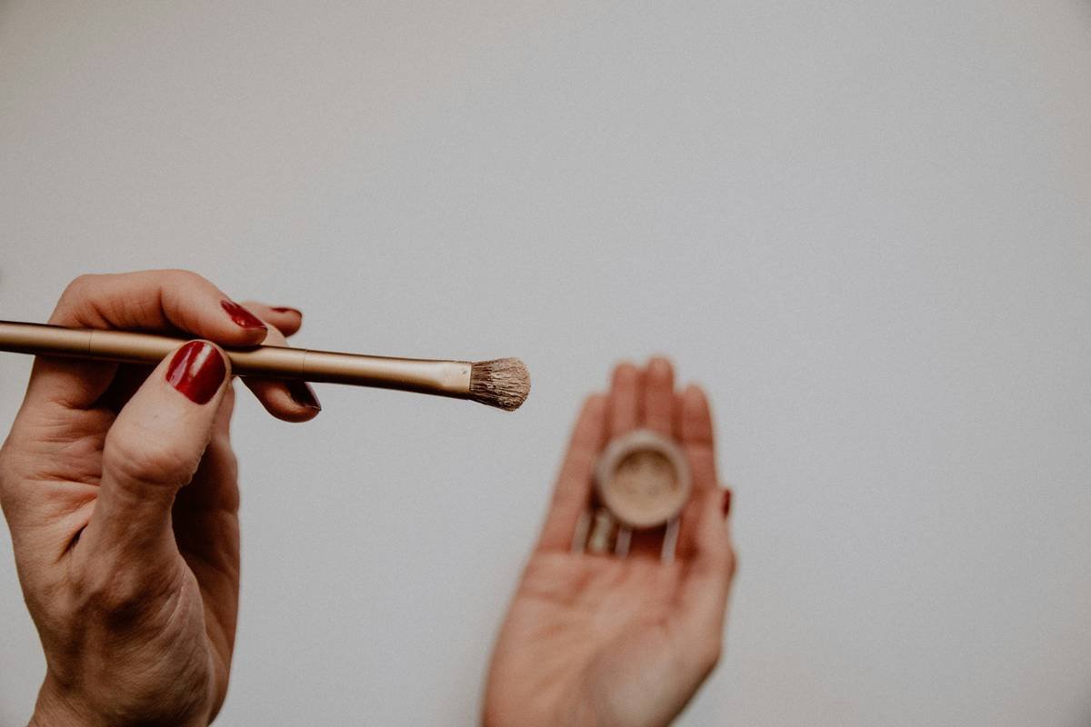 Why Your Brows Still Look Flat—And How a Brow Volumizing Gel Can Fix It Fast